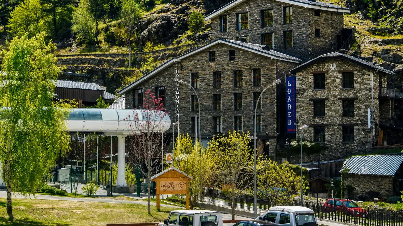 Hotel Montané beside the Arinsal gondola in summer